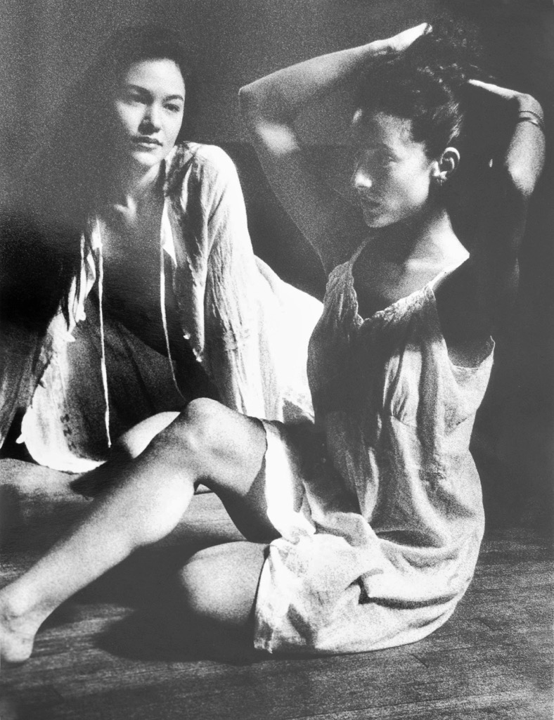 WOMEN IN FRIENDSHIP - 7