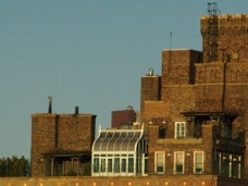 page14-1006-full.jpg