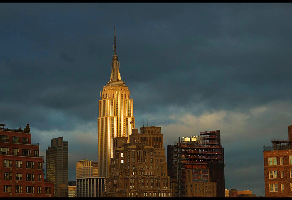 EMPIRE STATE BUILDING, AFTERNOON